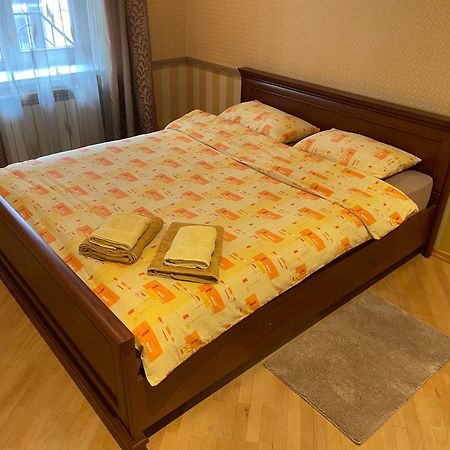 Apartment On Kostyushka 20 Lviv Buitenkant foto